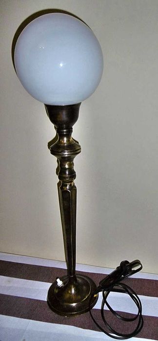 Lampa kreatywna Almi Decor na stolik nr. 2