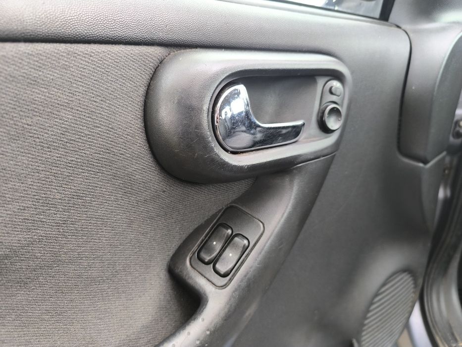Opel Corsa C 1.7 DTI Isuzu