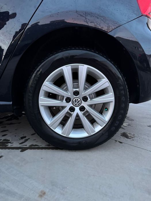 Volkswagen Polo 1.0 Confortline