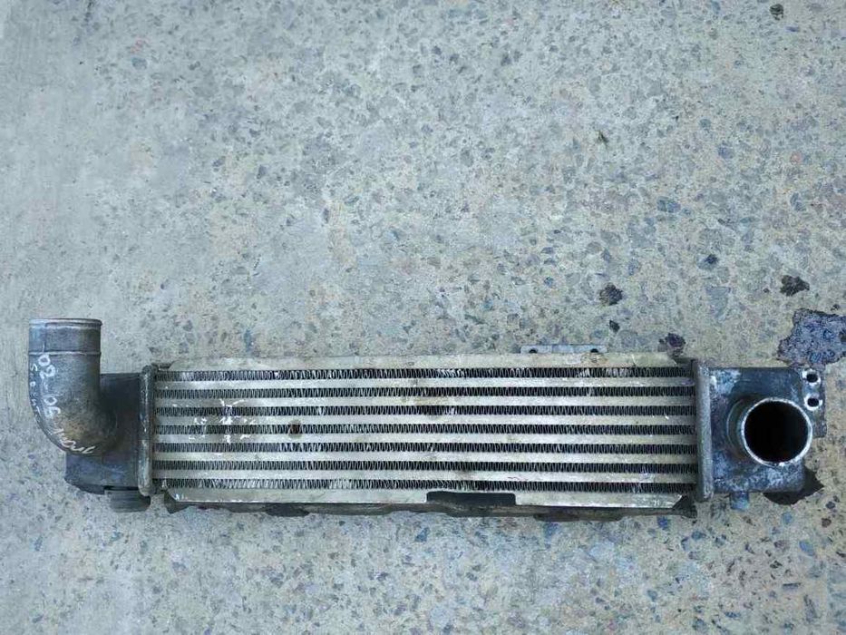 Hyundai/Kia Sorento 02-06 радіатор інтеркулера  RA0741 281904A101