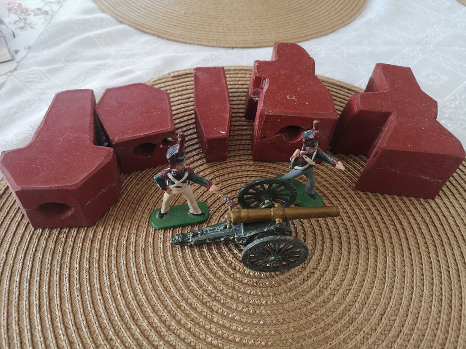 Forma do odlewania żołnierzyków i armaty zestaw