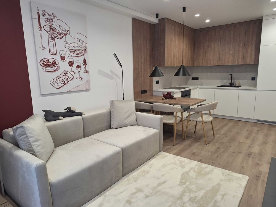 Продаж Без комiсii 1 кв-ри, з Авторським ремонтом, ЖК Нова Англiя,вул.Максимовича 26 Д