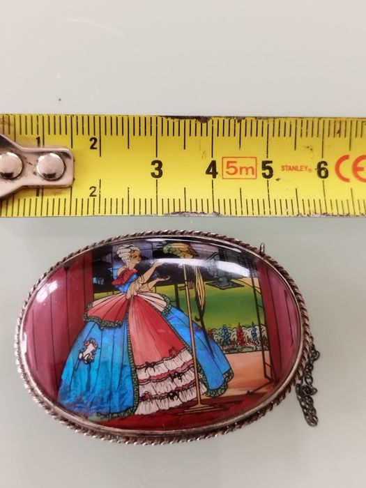 lindo broche de prata antigo e asas de borboleta