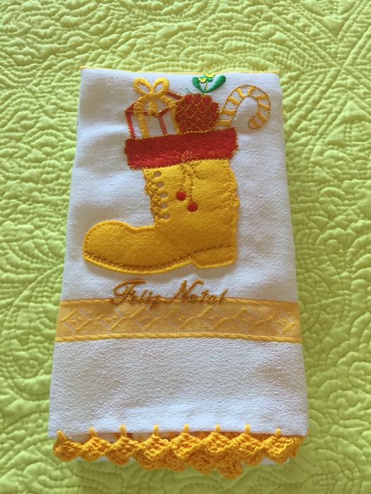 Pano bordado Bota Natal