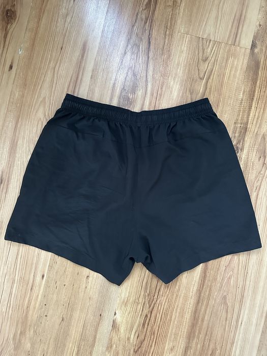 Krótkie spodenki Adidas M