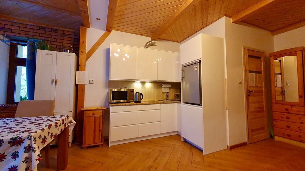 FERIE /WAKACJE itp Apartamenty/Pokoje ze śniadaniem-NOCLEGI w CENTRUM