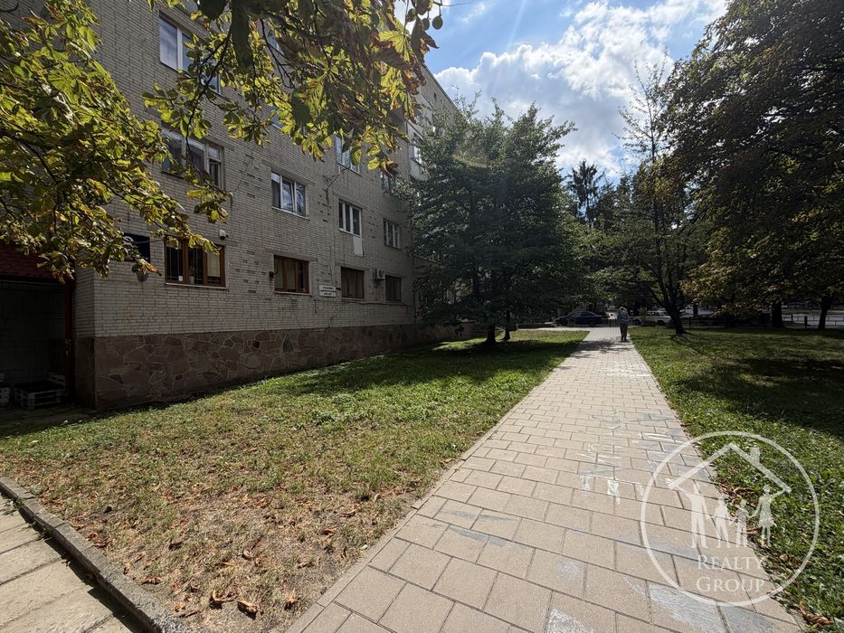 Продам 1к квартиру в цегляному будинку | Франківський район | В.Великого | Гетьман