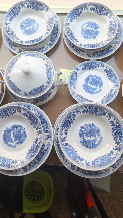 Serviço de jantar 19 peças