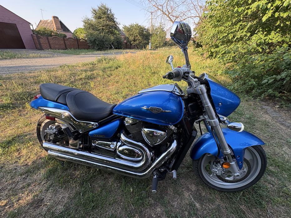 SUZUKI  Boulevard 1469см3