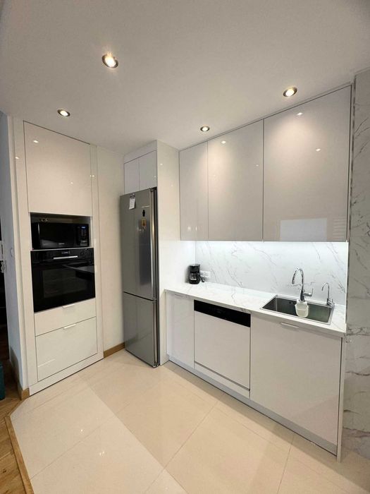 Meble na wymiar Claro