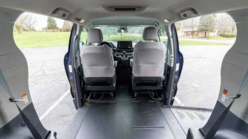 2023 Toyota Sienna LE 8-Passenger