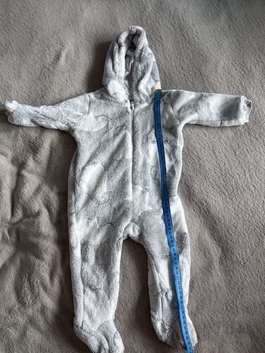 Тепленький флісовий чоловічок із закритими ніжками на 6-9місяців