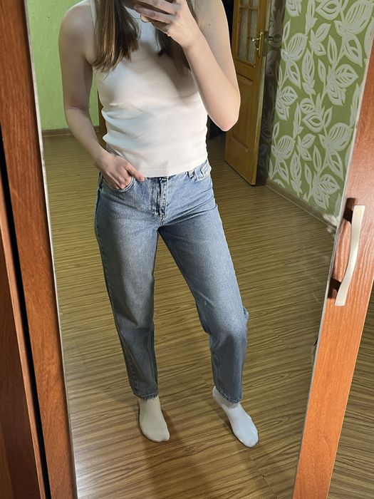 Джинси mom