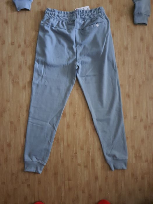 Спортивний костюм Lefties