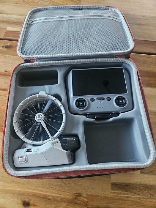 Dron DJI Flip (DJI RC 2), Dron 4K z kontrolerem DJI RC 2