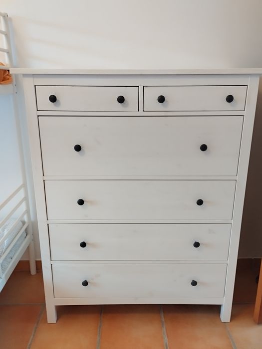 Comoda Hemnes IKEA