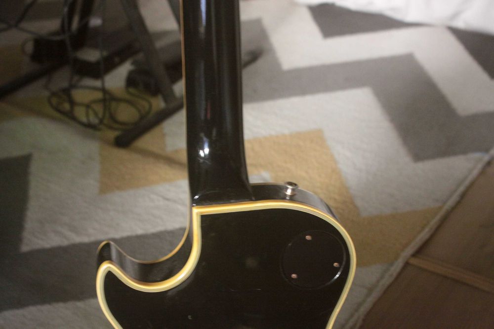 Guitarra LesPaul Maya