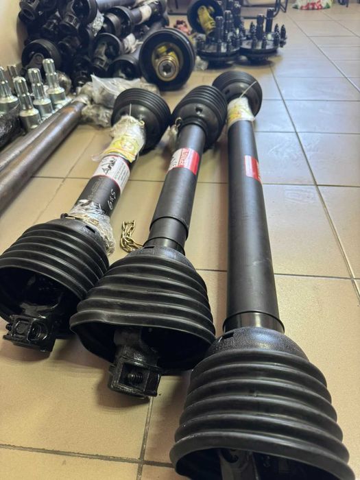 Кардан на косарку,сівалку,оприскувач трубний у кожусі 6х8 6х6 8х8