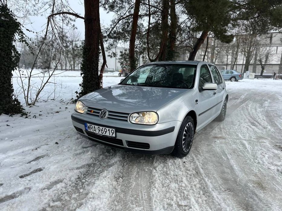 Volkswagen Golf 4 szyberdach świetny stan