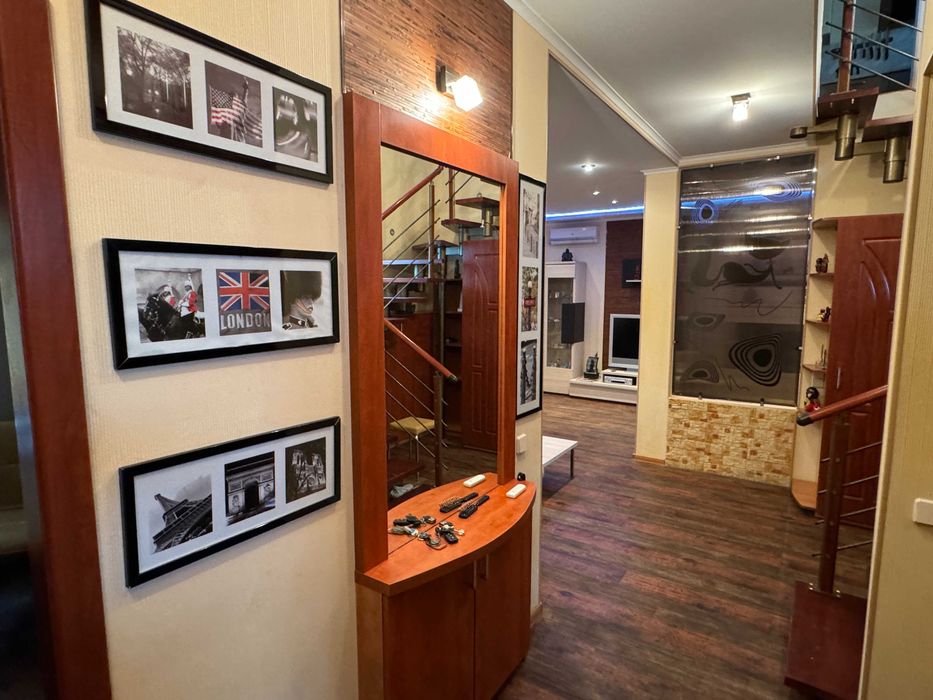 Оренда Будинку Ольжича, (можна під офіс) Генератор, гараж, БЕЗ%