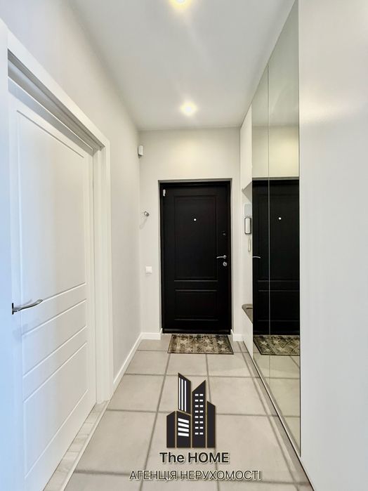 Продаж 2 кімнати та велика кухня-вітальня ЖК Оранж Парк