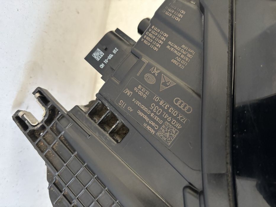 Audi A6 C8 4K 4K0 matrix lampa lewy przód lewa przednia