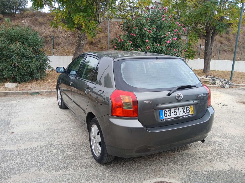 Toyota corolla 1.4 gasolina(2004)