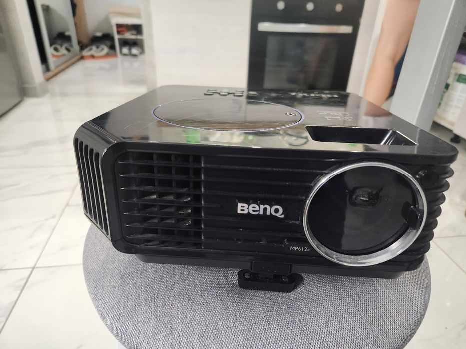 Проектор Banq 612c