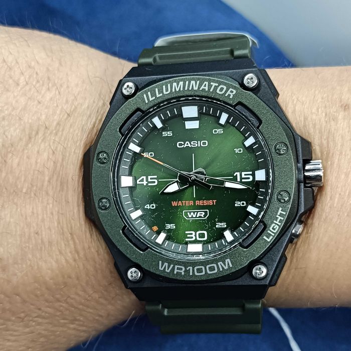 Casio MW-620H Militar Green Illuminator (LED)