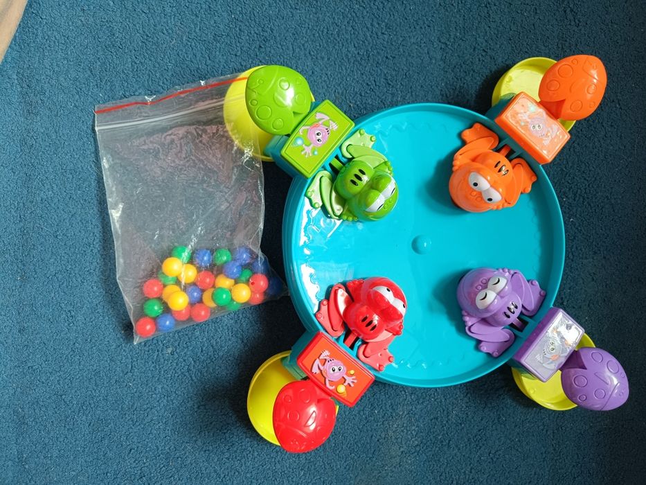 Развивающие игрушки