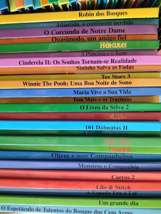 Coleção de livros Walt Disney (93 livros)