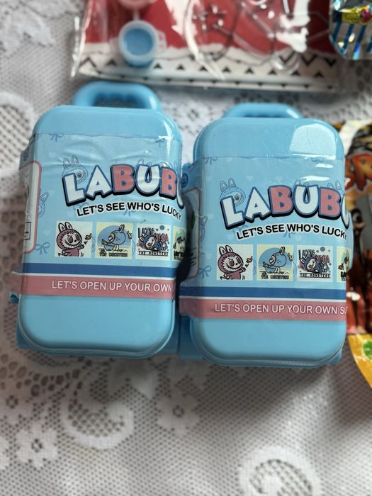 Майкрафт , лабуба, лол, lego,інші колекційні іграшки