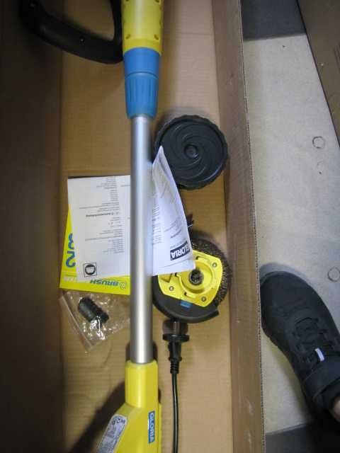 Szczotka do kostki tarasów elektryczna 500W GLORIA MultiBrush