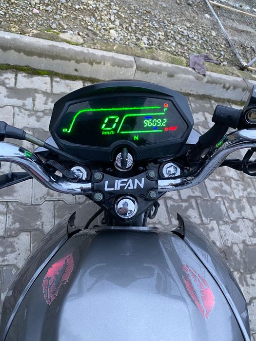 Мотоцикл Lifan cityr200
