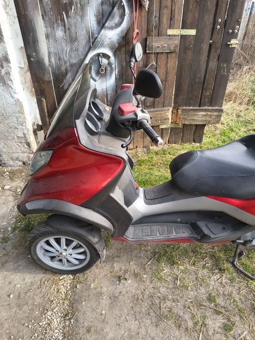 Skuter Piaggio mp3