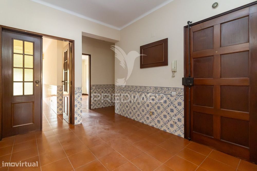Apartamento T3 na Avenida dos Ciprestes