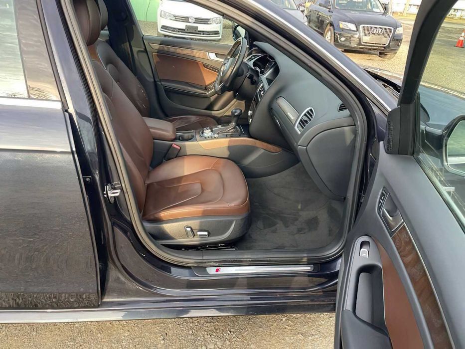 Audi A4      2015