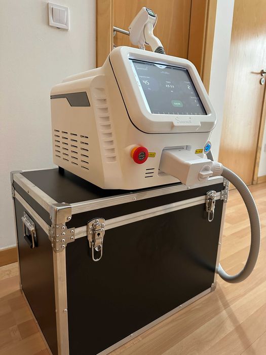 [NOVO] Máquina de Depilação a Laser Díodo • 4 Ondas • 3000W