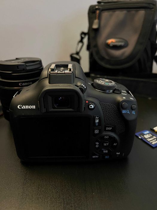 Kit Canon 2000D na Garantia + Acessórios.