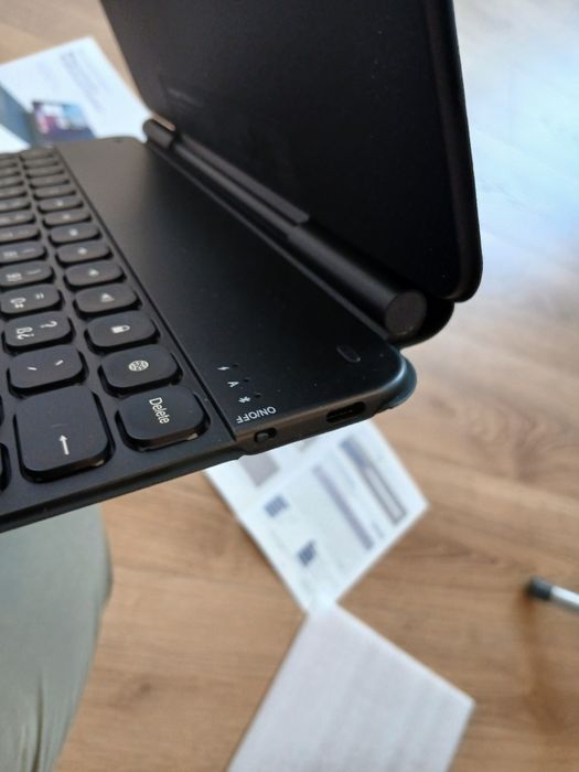 Klawiatura magnetyczna kompatibilna z iPad Pro 12.9