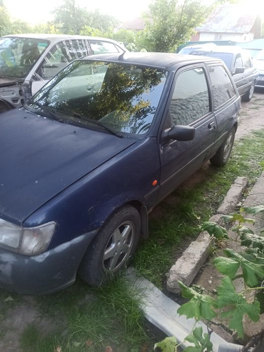 Ford fiesta mk3 з 89-95р. по запчастинах 1.1-1.3бензин форд фієста