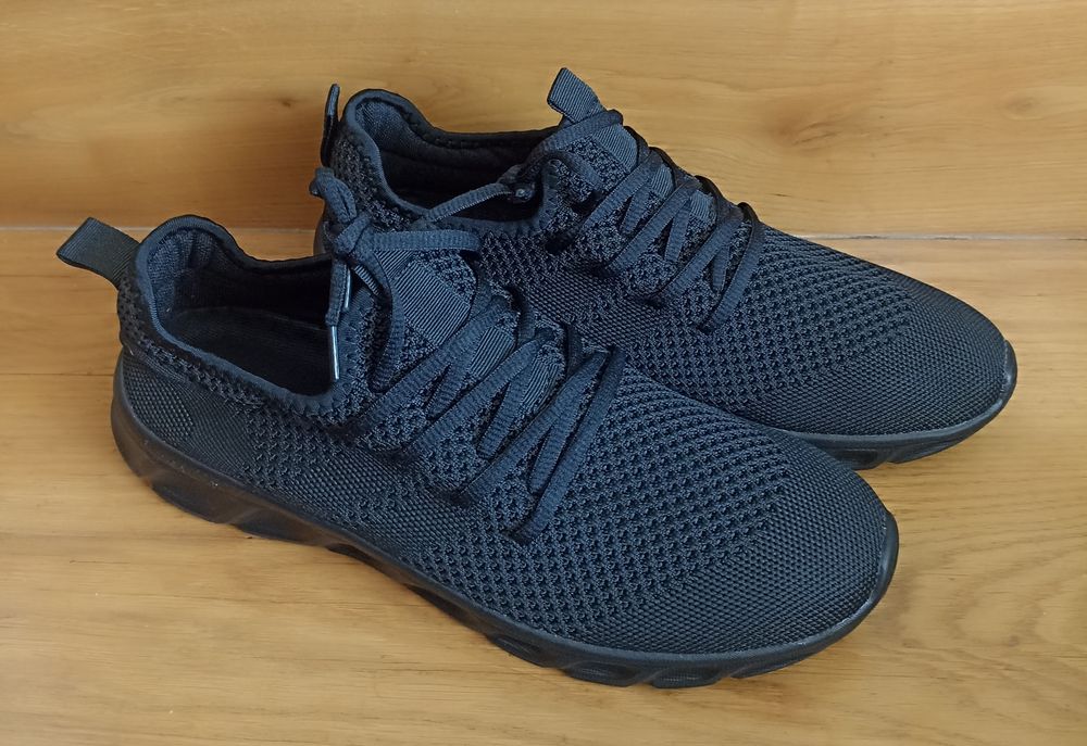 Buty męskie sportowe sneakersy czarne 48 nowe