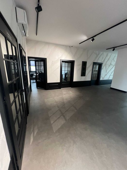 Biura,gabinety urządzone wynajme ,bezpłatny parking.Cena juz z mediami