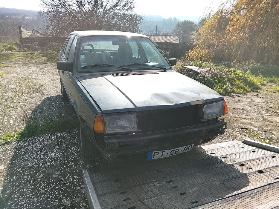 Vendo ou troco Volvo 340