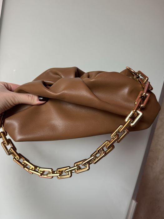 Сумка-багет.