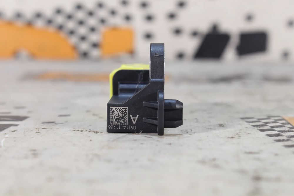 Sensor de impacto NISSAN Qashqai II (J11)