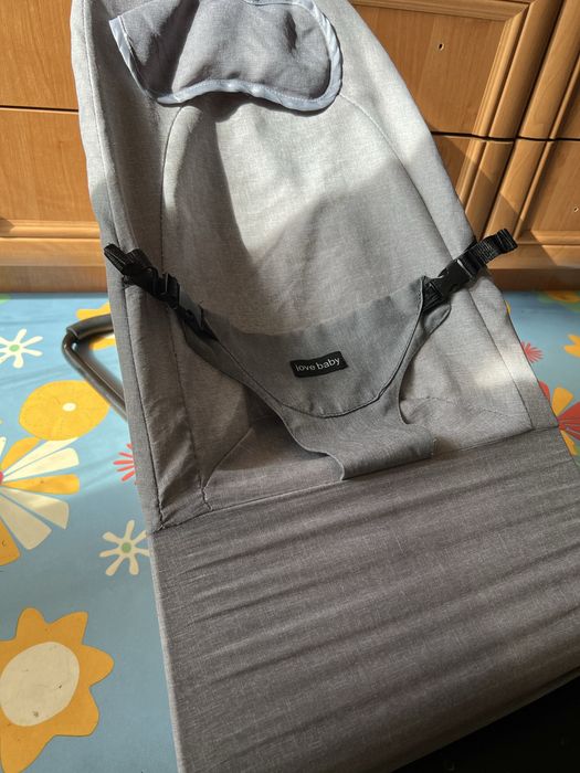 Дитячий шезлонг для немовлят