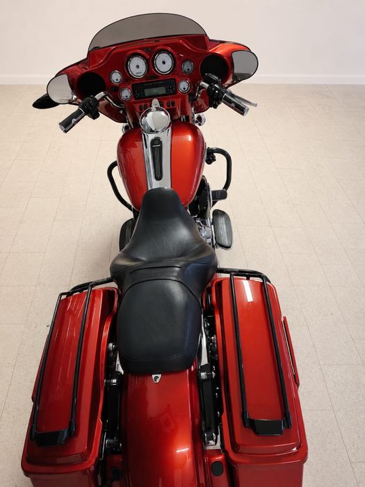 Harley Davidson street glide 1690cc