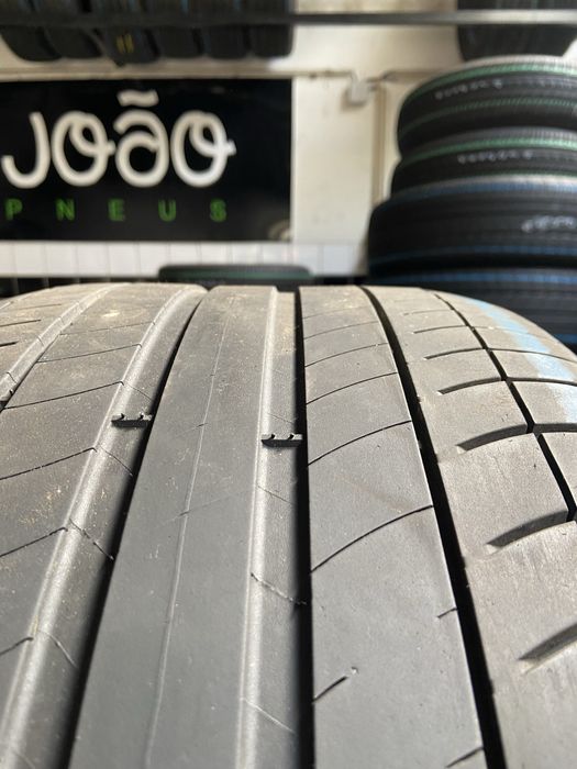 Pneus 275 / 35 R 19 Michelin RFT