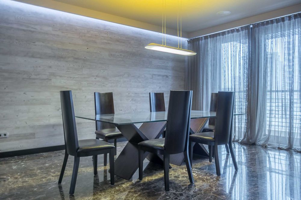 Оренда, вул. Івана Франка, 22-24, 3 кімнати, 180 м², Золоті Ворота
